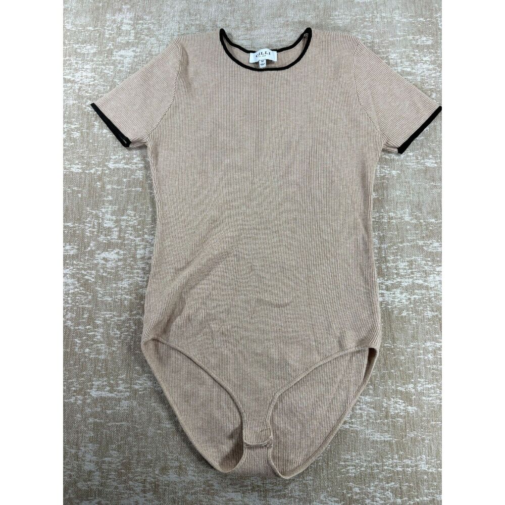 Gilli Tan Ribbed Short Sleeve Bodysuit with Black Trim Size M